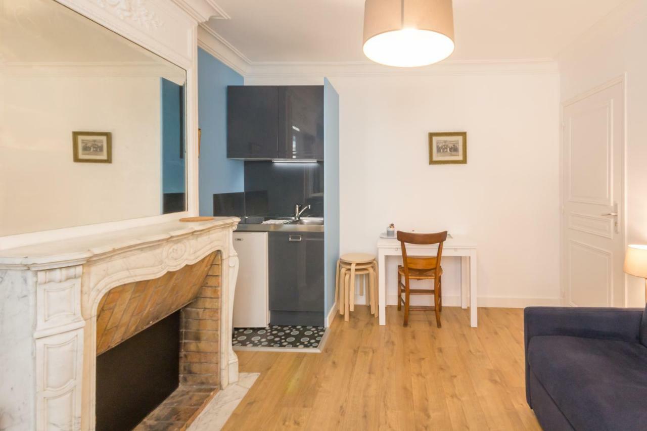 Bed and Breakfast Les Toits De Parigi Esterno foto
