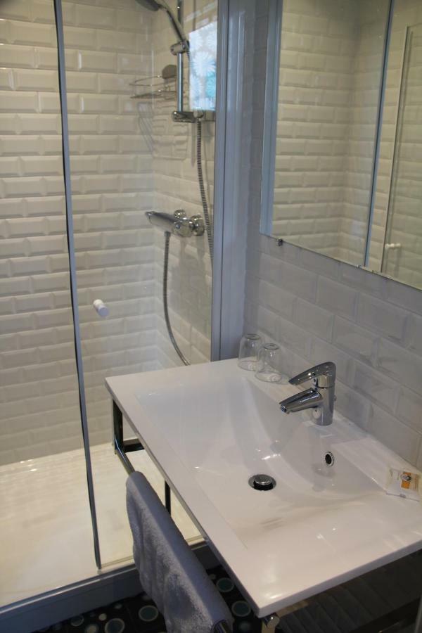 Bed and Breakfast Les Toits De Parigi Esterno foto